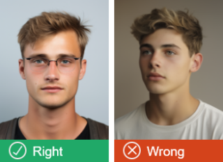 此圖片比較正確與錯誤的角度,左側為正面平視構圖,右側為頭部偏斜或視線未對準鏡頭,示範簽證照片須保持正面、對焦穩定。